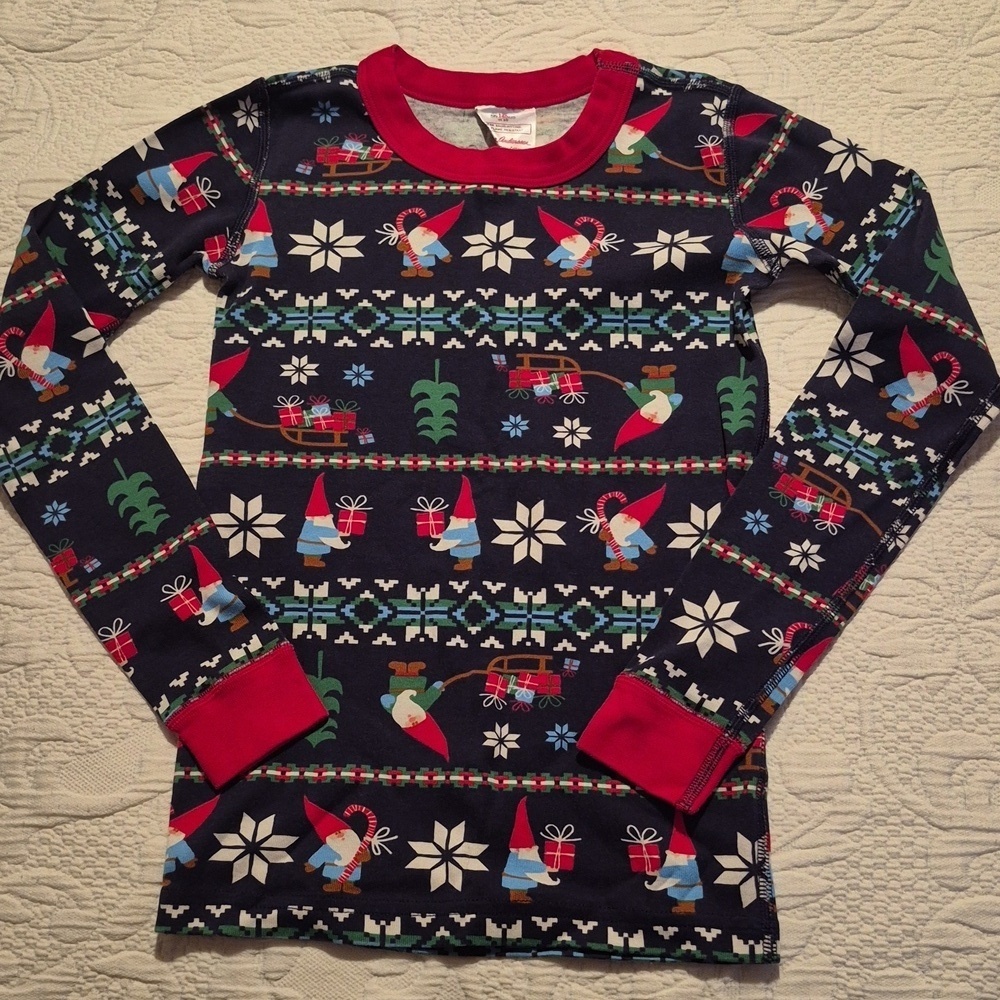 Hanna Andersson pajama top size 140 or 10 boys or girls gnome holiday print